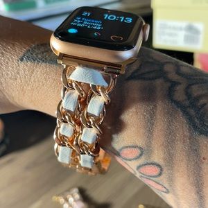 2 APPLE WATCH BANDS Medium in size